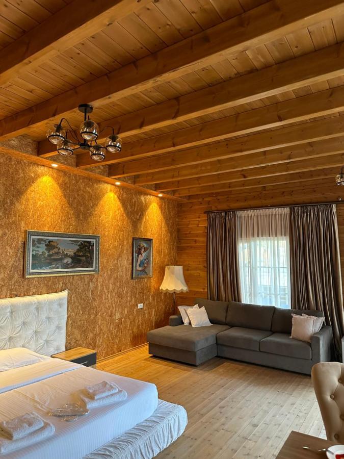Bianca Hotel & Villa Priska e Madhe Екстериор снимка