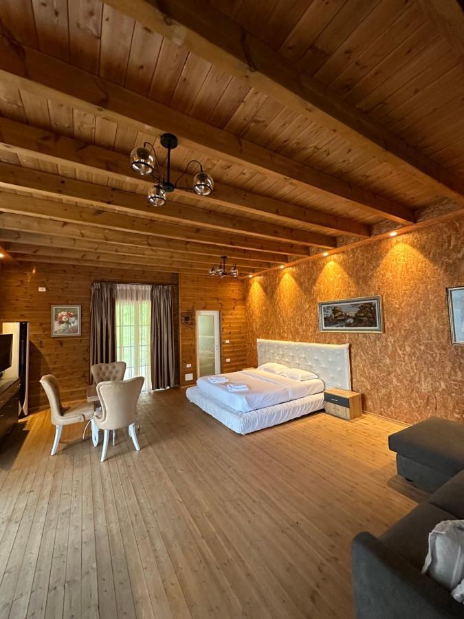 Bianca Hotel & Villa Priska e Madhe Екстериор снимка