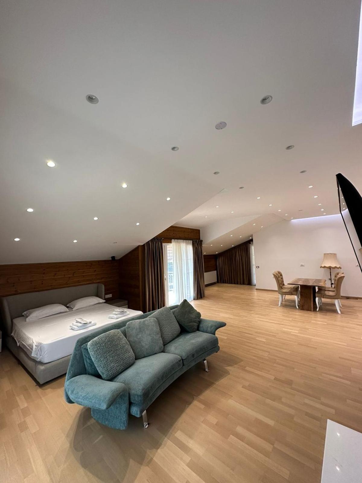 Bianca Hotel & Villa Priska e Madhe Екстериор снимка