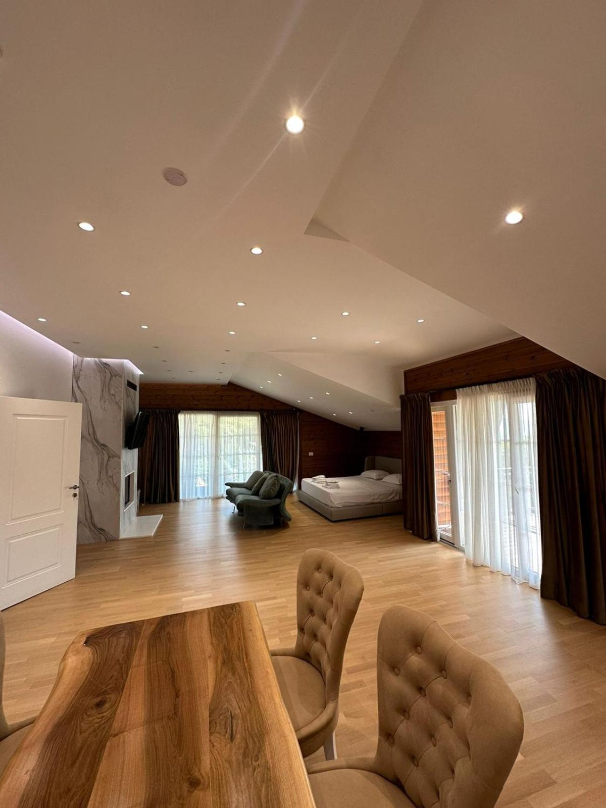 Bianca Hotel & Villa Priska e Madhe Екстериор снимка